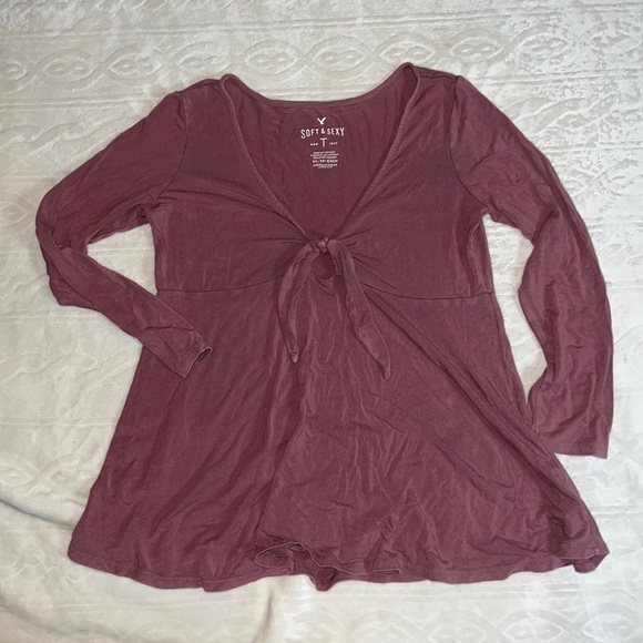 American Eagle Outfitters Tops - American Eagle blouse‎